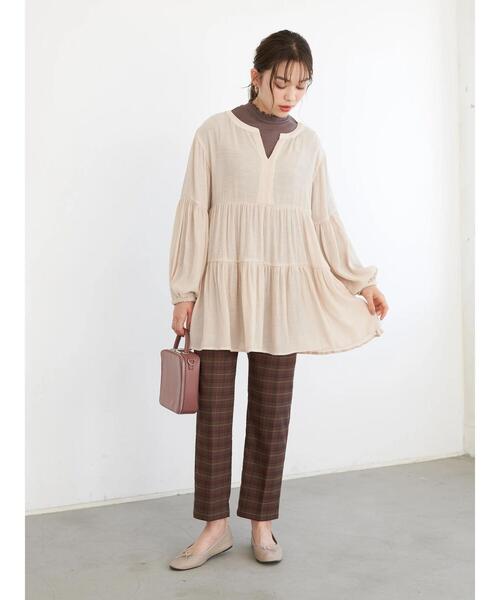 earth music&ecology（アースミュージックアンドエコロジー）の「ハイネックメローリブ長袖プルオーバー ＊（Tシャツ/カットソー・レディース・ブラック/ブラウン/オフホワイト/ミント/ラベンダー/ライトベージュ・S/M）」の9枚目の写真