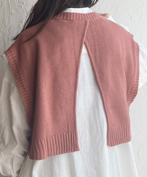 She's Closet（シーズクローゼット）の「前後2wayバッククロスショート丈ニットベスト（ベスト・レディース・ブラック/ベージュ/グリーン/スモークピンク/ライトベージュ/ダークパープル/ブルー/ブラウン/アイボリー/ライム/ブルーパープル/グレイッシュベージュ/オリーブ・FREE）」の13枚目の写真