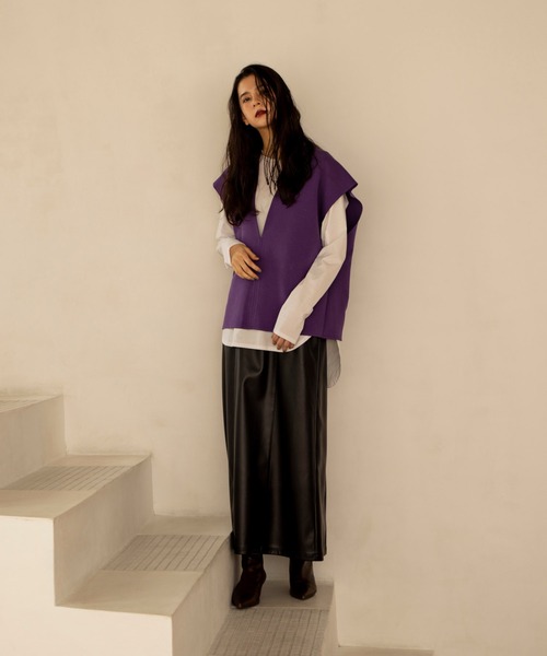 ReNorm（リノーム）の「フェイクレザーロングスカート（スカート・レディース・ブラック/ブルー/ブラウン・M/S）」の4枚目の写真