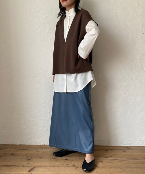 ReNorm（リノーム）の「フェイクレザーロングスカート（スカート・レディース・ブラック/ブルー/ブラウン・M/S）」の5枚目の写真