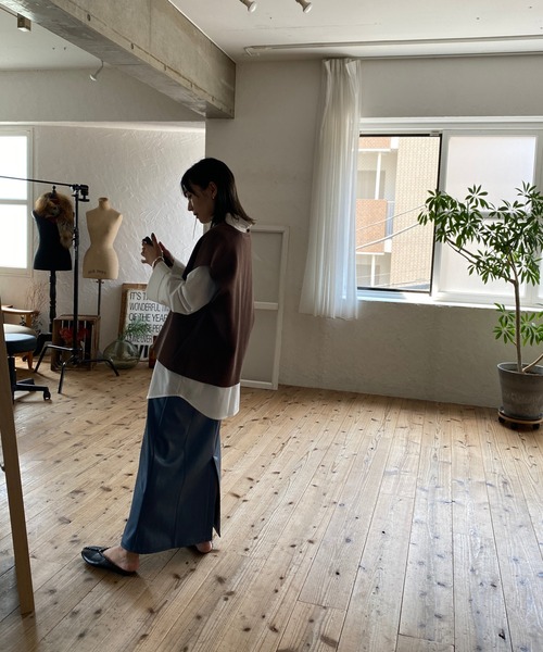 ReNorm（リノーム）の「フェイクレザーロングスカート（スカート・レディース・ブラック/ブルー/ブラウン・M/S）」の7枚目の写真