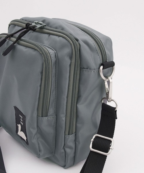 nop de nod(ノップドゥノッド)の「Carre ショルダーバッグ S(ショルダーバッグ・レディース・ブラック/ネイビー/グレー・8)」の10枚目の写真