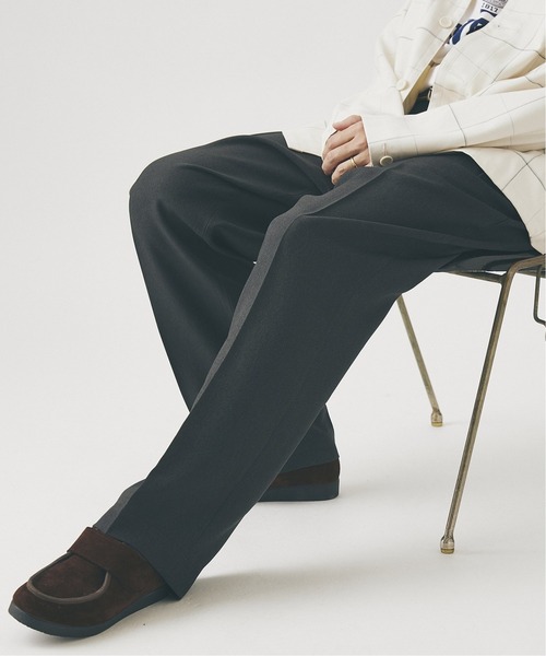 JOURNAL STANDARD（ジャーナルスタンダード）の「カラーポリエステル ２タック パンツ（スラックス・メンズ・マスタード/グリーン/ベージュ/ブラック系その他/パープル・MEDIUM/LARGE）」の7枚目の写真