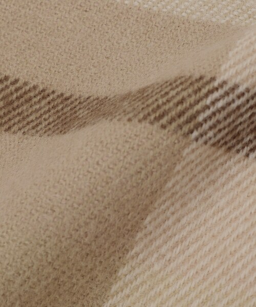 DRESKIP(ドレスキップ)の「◆トーンオントーンチェックストール(ストール/ショール・レディース・ベージュ系1/ネイビー系1/ワイン系3・00)」の7枚目の写真