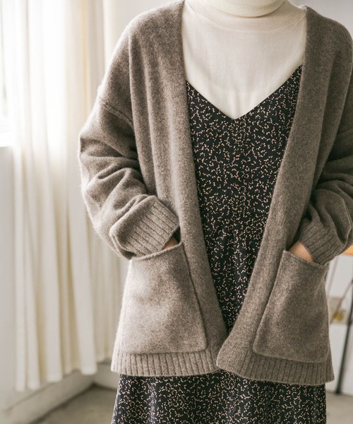 URBAN RESEARCH(アーバンリサーチ)の「YAK100 ミディ丈カーディガン(カーディガン/ボレロ・レディース・ブラック/ブラウン/モカ・FREE)」の17枚目の写真