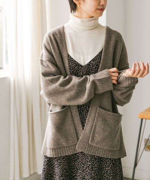 URBAN RESEARCH(アーバンリサーチ)の「YAK100 ミディ丈カーディガン(カーディガン/ボレロ・レディース・ブラック/ブラウン/モカ・FREE)」の18枚目の写真