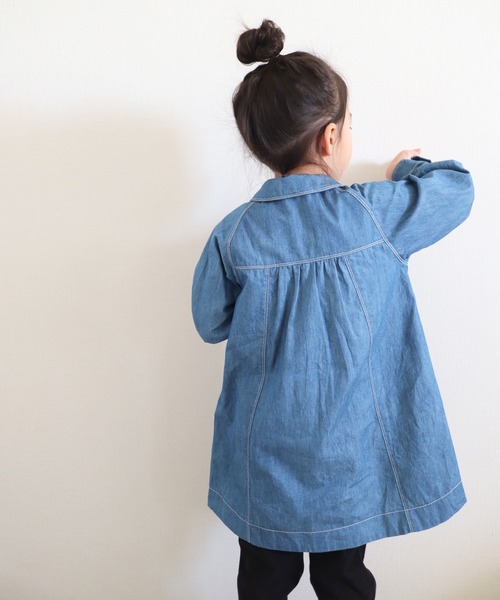 KP(ケーピー)の「ライトデニムシャツワンピース(110-130cm)(シャツワンピース・キッズ・ブルー・110cm/120cm/130cm)」の12枚目の写真