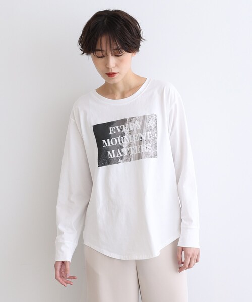 INDIVI(インディヴィ)の「◆フォトプリント ロンT(Tシャツ/カットソー・レディース・ホワイト・38/34/05/15 /13/19)」の7枚目の写真
