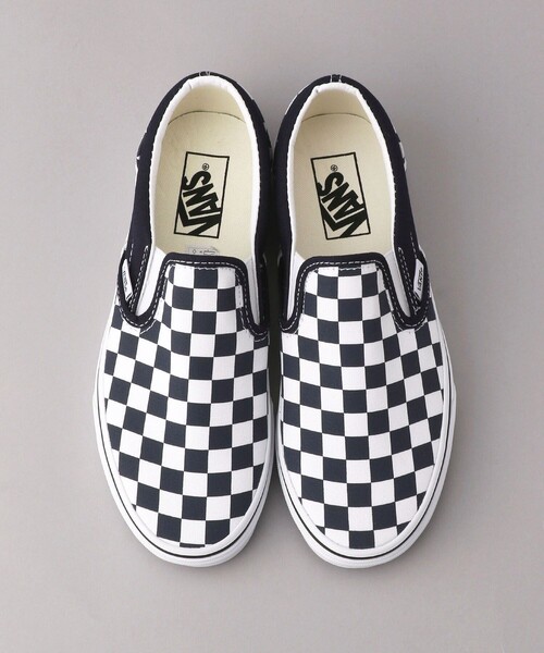 VANS（バンズ）の「VANS/ヴァンズ CLASSIC SLIP-ON（スニーカー・レディース・ブラック/ネイビー・23.0cm/24.0cm/25.0cm/26.0cm/27.0cm/28.0cm）」の3枚目の写真