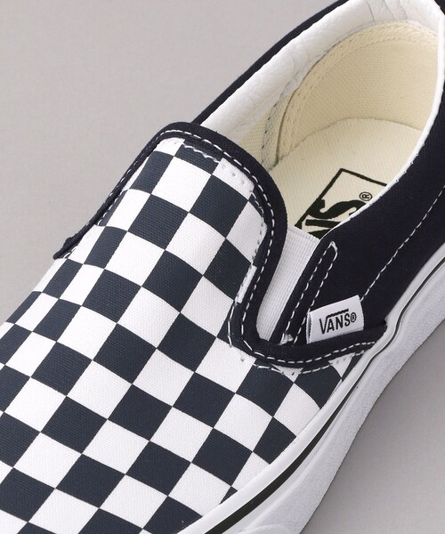 VANS（バンズ）の「VANS/ヴァンズ CLASSIC SLIP-ON（スニーカー・レディース・ブラック/ネイビー・23.0cm/24.0cm/25.0cm/26.0cm/27.0cm/28.0cm）」の8枚目の写真