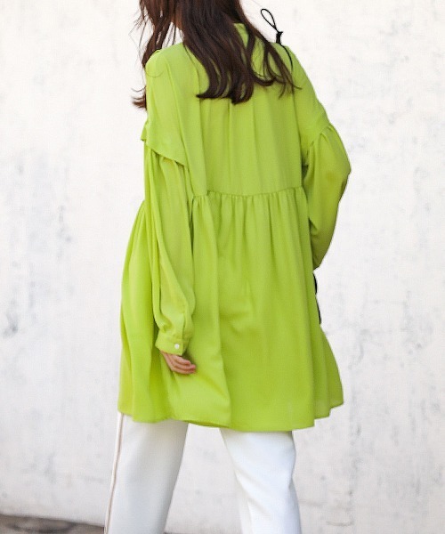 Bou Jeloud（ブージュルード）の「タックスリーブギャザーチュニック（シャツ/ブラウス・レディース・ネイビー/オフホワイト/グリーン・38）」の10枚目の写真