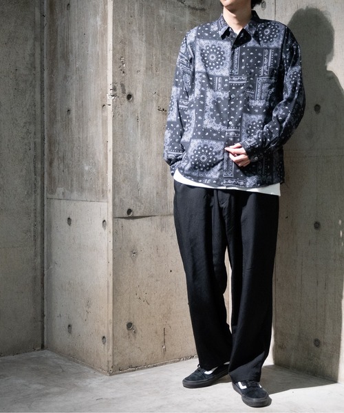 JOHN'S CLOSET(ジョンズクローゼット)の「【a】ポリエステル総柄シャツ 長袖(シャツ/ブラウス・メンズ・ホワイト/ブラック・MEDIUM/LARGE)」の18枚目の写真