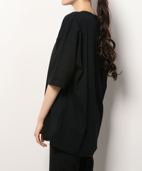 make a ray!（メイク ア レイ！）の「【THE SMURFS/スマーフ】ビッグシルエット キャラクター＆ペイントロゴ刺繍 Tシャツ/半袖Tシャツ（Tシャツ/カットソー・レディース・ホワイト/ブラック/ブルー/マルチ・M/L）」の15枚目の写真