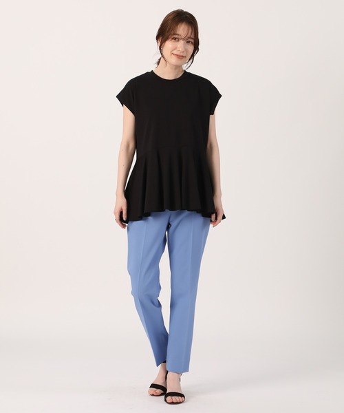 Luftrobe(ルフトローブ)の「《Luftrobe》接触冷感・裾フリルカットソー(Tシャツ/カットソー・レディース・ブラック/オフホワイト/グリーン・9号)」の10枚目の写真