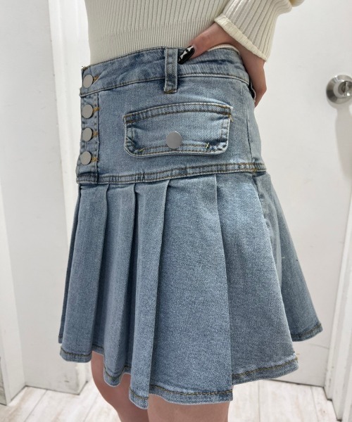 XU(エックスユー)の「【XU/エックスユー】pocket denim skirt/デニムスカート ミニスカート プリーツスカート(デニムスカート・レディース・ブラック/ブルー・M)」の10枚目の写真