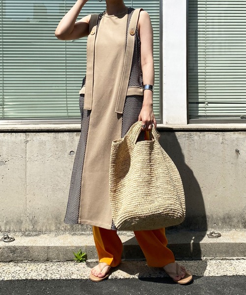 DouDou（ドゥドゥ）の「【AgAwd/アガウド】【WEB限定】バイカラーメッシュジレ（ワンピース・レディース・ブラック/ベージュ・FREE）」の12枚目の写真