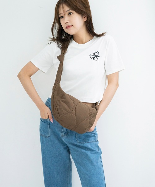 LAC-VERT(ラック・ヴェール)の「キルティングスモールショルダーバッグ(ショルダーバッグ・レディース・ブラック/ホワイト/イエロー/カーキ/モカ/ライトピンク/ライトブルー・FREE)」の18枚目の写真