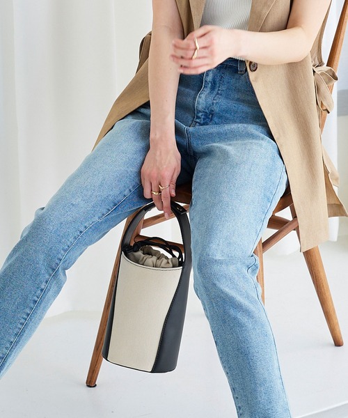 KOBE LETTUCE(コウベレタス)の「キャンバス×フェイクレザーバケットバッグ(ハンドバッグ・レディース・ブラック系その他/ブラウン系その他・FREE)」の2枚目の写真