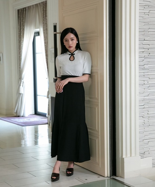 ANDGEEBEE（アンジービー）の「パイピングチャイナトップス（その他トップス・レディース・ホワイト/ブラック・MEDIUM）」の12枚目の写真