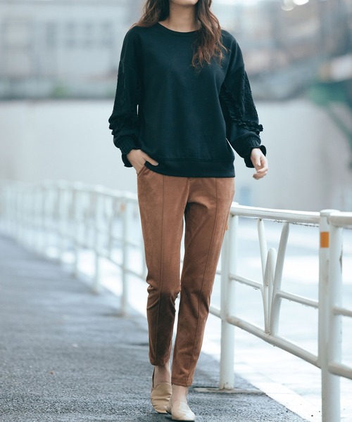 RANAN（ラナン）の「＜裏起毛＞コード刺しゅう使いプルオーバー（Tシャツ/カットソー・レディース・グレイッシュベージュ/ブルーパープル/チャコール/ブラック・M/LL/L）」の7枚目の写真