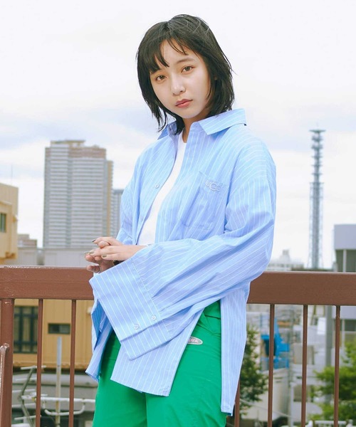 UGG（アグ）の「UGG@mos サイドファスナー ビッグシャツ / アグ サイドファスナー ビッグシャツ（シャツ/ブラウス・レディース・ベージュ/ホワイト/ブルー・M/L）」の19枚目の写真