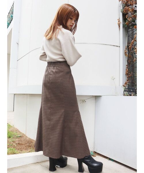 MURUA(ムルーア)の「カシュクールチョーカーニット(ニット/セーター・レディース・アイボリー/ブラック/ブルー・FREE)」の17枚目の写真