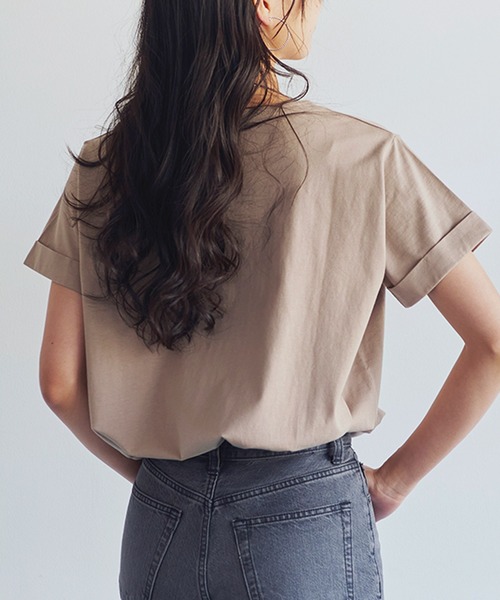 Fizz（フィズ）の「【Fizz/フィズ】　綿100%　ラウンドヘム胸ポケット付きTシャツ（Tシャツ/カットソー・レディース・アイボリー/グレイッシュベージュ/ブルー/マスタード/ブラック/モカ/ライトカーキ/ホワイト/ベージュ・M）」の12枚目の写真