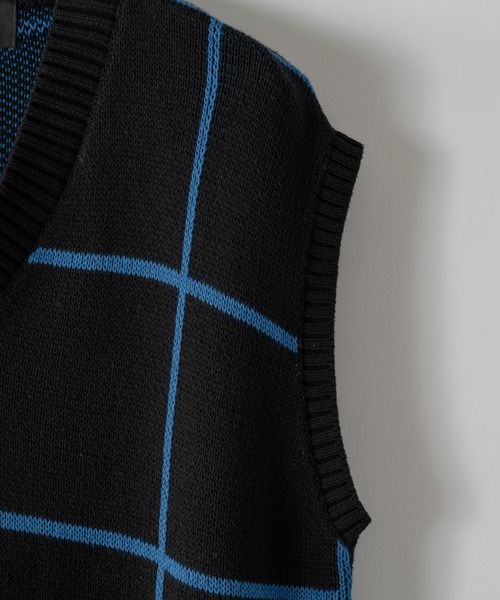 DOOPZ（ドープス）の「Vネックニットベスト（ベスト・メンズ・ブラック/ベージュ・SMALL/MEDIUM/LARGE）」の11枚目の写真