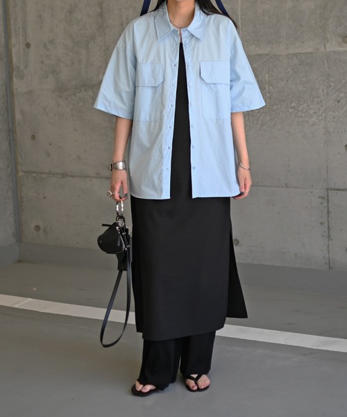 Marient（マリエント）の「ダブルポケットオーバーシャツ（シャツ/ブラウス・レディース・ホワイト/ライトブルー・FREE）」の3枚目の写真