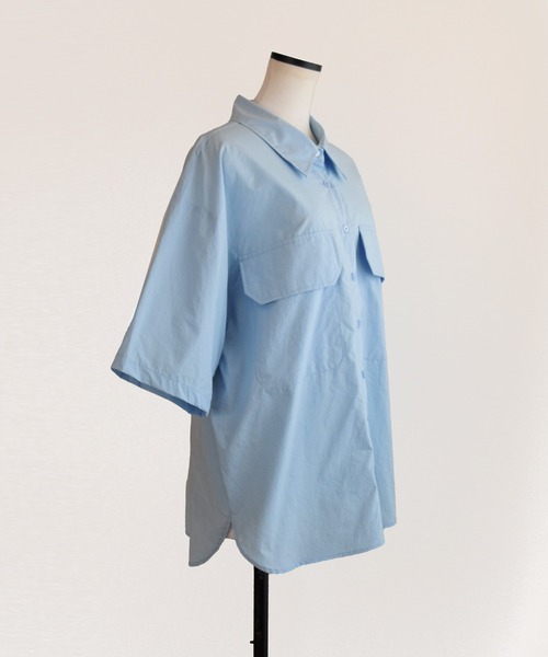 Marient（マリエント）の「ダブルポケットオーバーシャツ（シャツ/ブラウス・レディース・ホワイト/ライトブルー・FREE）」の11枚目の写真