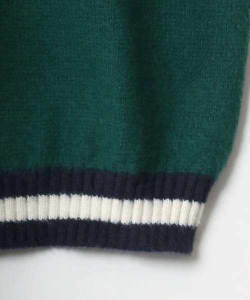 CONVERSE(コンバース)の「CONVERSE/コンバース オーバーサイズ モヘアタッチ シャギーニットプルオーバー/リブライン/カレッジロゴ/マルチボーダー(ニット/セーター・レディース・ブラック/ダークグリーン/オフホワイト/グレー系その他/グリーン系その他/ワイン・LL/M/L)」の10枚目の写真