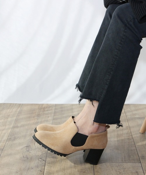 Fin（フィン）の「タンクソールサイドゴアブーティー【低反発スポンジ入り】（ブーツ・レディース・ブラック/ベージュ・22.5cm/23cm/23.5cm/24cm/24.5cm/25cm）」の15枚目の写真
