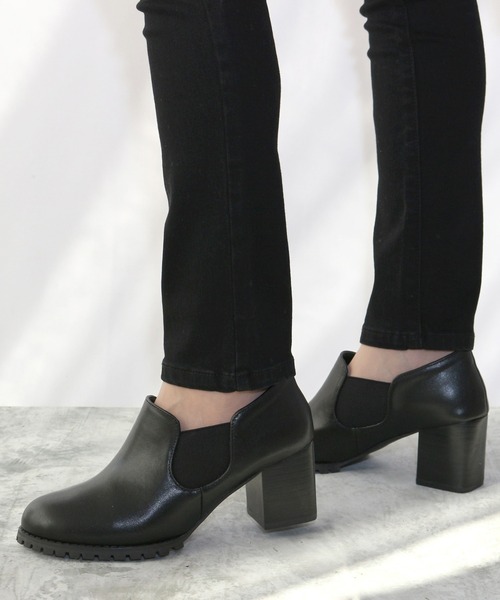 Fin（フィン）の「タンクソールサイドゴアブーティー【低反発スポンジ入り】（ブーツ・レディース・ブラック/ベージュ・22.5cm/23cm/23.5cm/24cm/24.5cm/25cm）」の19枚目の写真