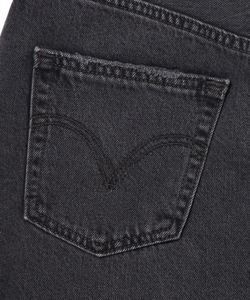 Levi's(リーバイス)の「Levi's/リーバイス スリット フロント スカート グレー WORN IN(デニムスカート・レディース・グレー・28inch/26inch/25inch/24inch/23inch/27inch)」の17枚目の写真