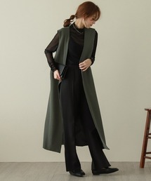 バックスリットロングベスト