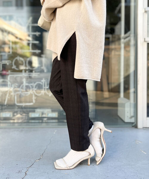 NOLLEY’S(ノーリーズ)の「イージースリムパンツ(その他パンツ・レディース・ブラウン系その他/グリーン/キャメル/ブラック/グレー系その他/ピンク・34/36/38)」の4枚目の写真