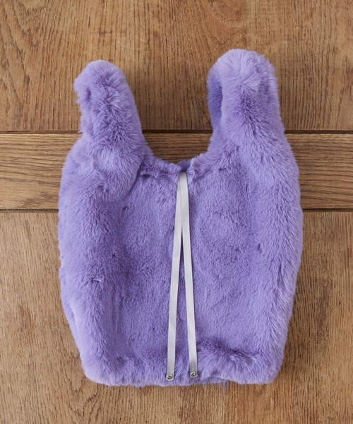 Actually(アクチュアリー)の「FUR MARCHE BAG ファーマルシェバッグ(ハンドバッグ・レディース・パープル/グレー/グレイッシュベージュ・フリー)」の3枚目の写真