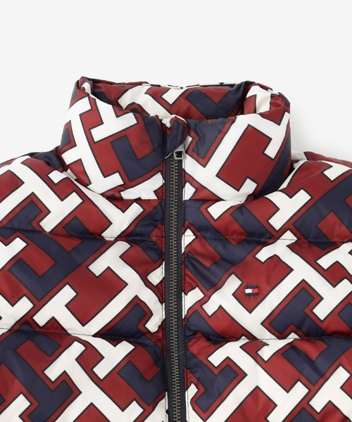 TOMMY HILFIGER(トミーヒルフィガー)の「KIDS オールオーバーモノグラムダウンジャケット(ダウンジャケット/コート・キッズ・マルチ・90cm/110cm/100cm/120cm)」の3枚目の写真