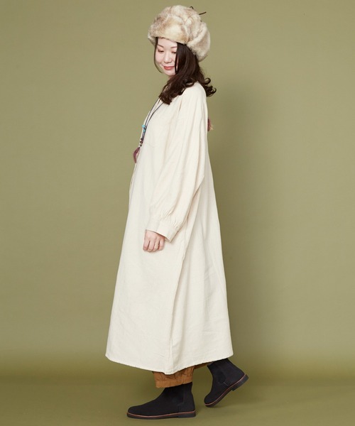 チャイハネ（チャイハネ）の「【チャイハネ】ユータリーシャツワンピース（シャツワンピース・レディース・パープル/オフホワイト/キャメル・FREE）」の4枚目の写真