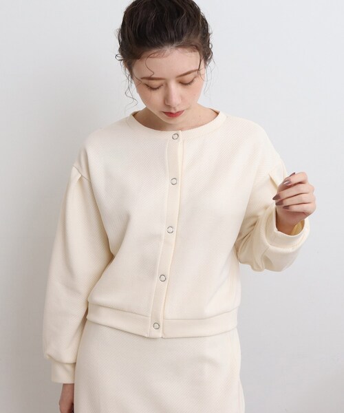 Cutie Blonde（キューティーブロンド）の「◆キルテイング前後2WAYプルオーバー（カーディガン/ボレロ・レディース・アイボリー/ブラック/黄緑系・00）」の12枚目の写真