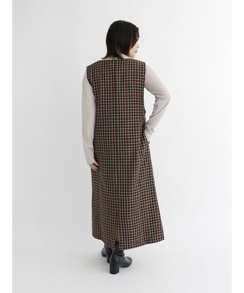 Samansa Mos2 blue(サマンサモスモスブルー)の「メロウタートルプルオーバー(Tシャツ/カットソー・レディース・ブラック/ライトベージュ/オフホワイト・LARGE/MEDIUM)」の19枚目の写真