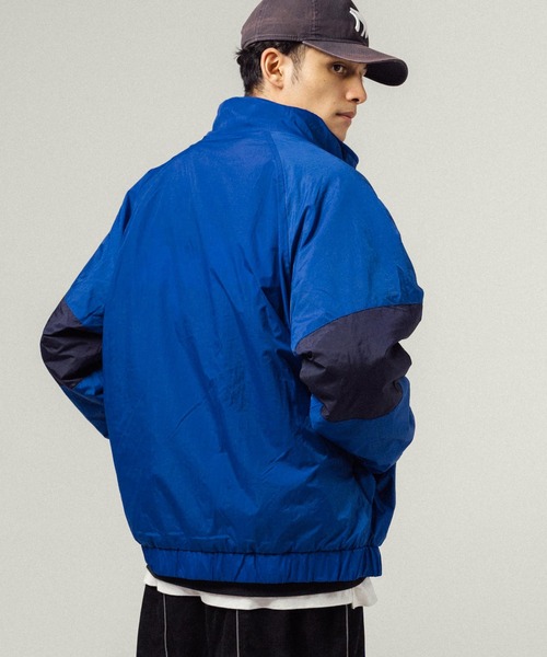 (What it isNt)ART BY MARKGONZALES(ワットイットイズント)の「Mark Gonzales オーバーサイズ リバーシブルスタンドカラーボアフリースジャケット(ブルゾン・メンズ・ベージュ/ブルー/グレー/オフホワイト/ブラック・M/L/XL)」の11枚目の写真
