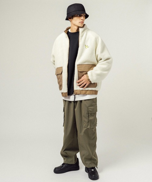 (What it isNt)ART BY MARKGONZALES(ワットイットイズント)の「Mark Gonzales オーバーサイズ リバーシブルスタンドカラーボアフリースジャケット(ブルゾン・メンズ・ベージュ/ブルー/グレー/オフホワイト/ブラック・M/L/XL)」の15枚目の写真