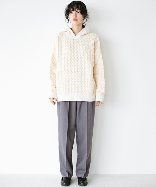 haco!(ハコ)の「かわいげもかっこよさも!スウェットとニットのいいとこどりケーブルニットパーカー YEAH RIGHT!! for haco!(パーカー・レディース・アイボリー・1/2)」の12枚目の写真