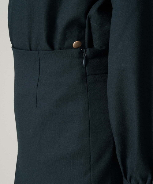 A de a.v.v（アードアー・ヴェ・ヴェ）の「［SET UP対応］センターボックスタックナロースカート（スカート・レディース・グリーン/ブラック・36/38）」の19枚目の写真