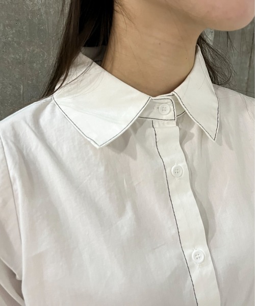 EPIMI E'PIMMY（エピミエピミー）の「配色ステッチクロップドシャツ（シャツ/ブラウス・レディース・ブラック/ブルー/オフホワイト・MEDIUM）」の8枚目の写真