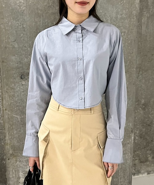 EPIMI E'PIMMY（エピミエピミー）の「配色ステッチクロップドシャツ（シャツ/ブラウス・レディース・ブラック/ブルー/オフホワイト・MEDIUM）」の18枚目の写真