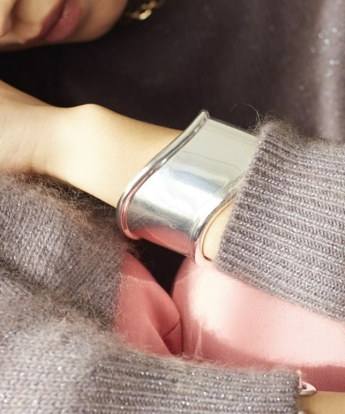 Nothing And Others(ナッシングアンドアザーズ)の「「Nothing And Others/ナッシングアンドアザーズ」Wave Bangle(バングル/リストバンド・レディース・シルバー・FREE)」の11枚目の写真