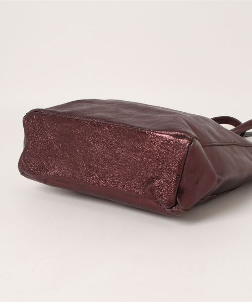 andrea cardone（アンドレアカルドネ）の「【ANDREA CARDONE】メタリックレザーミディアムトートバッグ(Q36603)（トートバッグ・レディース・ブロンズ/ブラウン/ダークグレー/シルバー・ALL）」の6枚目の写真