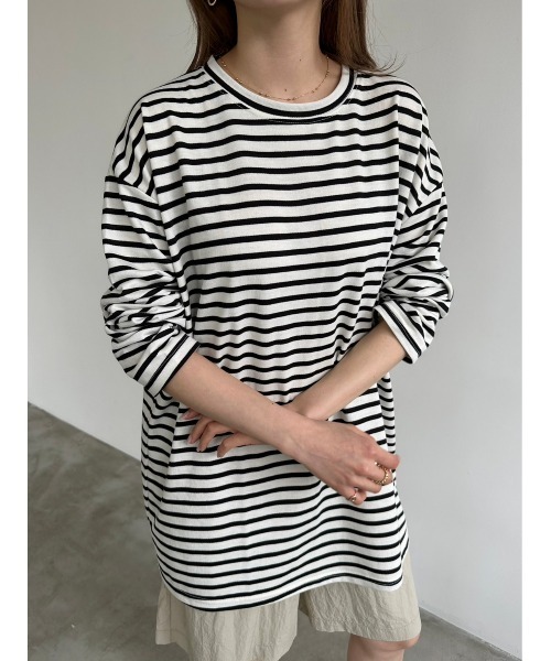 DAIS-Y(デイジー)の「ボーダー柄チュニック丈ロングTシャツ(Tシャツ/カットソー・レディース・ベージュ/ブラック/ピンク/ミント・FREE)」の10枚目の写真